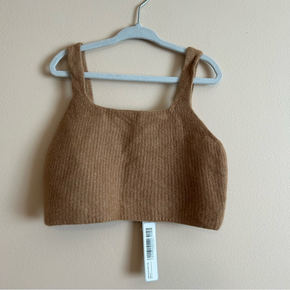 New Everlane The Cozy Stretch cropped Tank in Camel size Medium